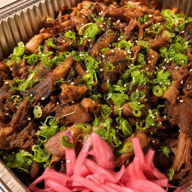 Kalua Pork Catering Tray (12 servings) - TORRANCE.